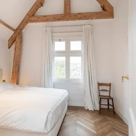 Waldeck Vondelpark 2 Bedroom Amsterdam